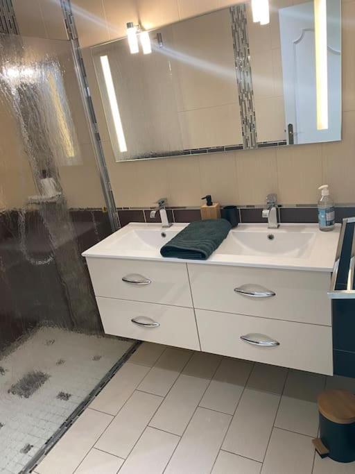 Appartement Spacieux Cases-de-Pene Exteriér fotografie