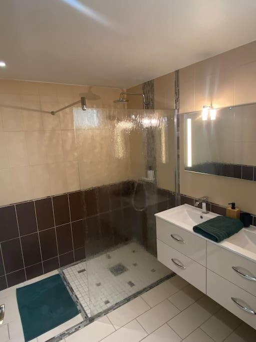 Appartement Spacieux Cases-de-Pene Exteriér fotografie