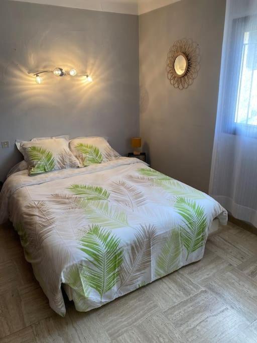 Appartement Spacieux Cases-de-Pene Exteriér fotografie